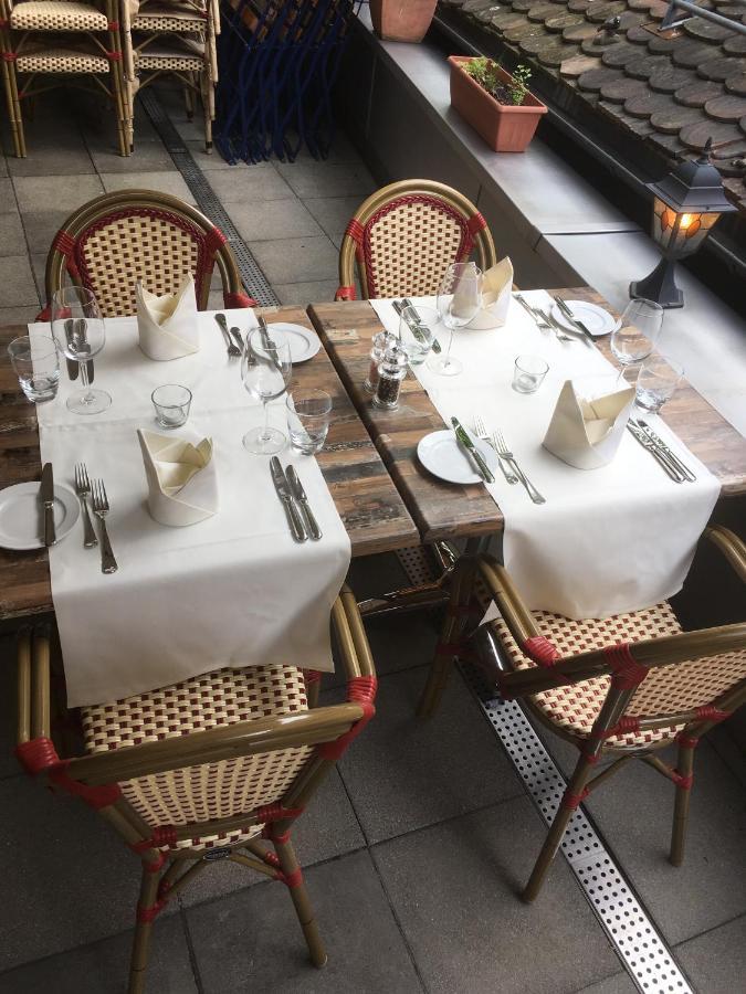 Zunfthaus Zur Rebleuten Chur Bagian luar foto