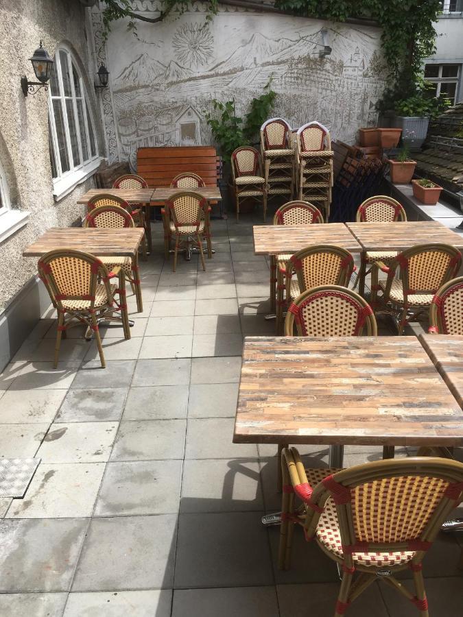 Zunfthaus Zur Rebleuten Chur Bagian luar foto
