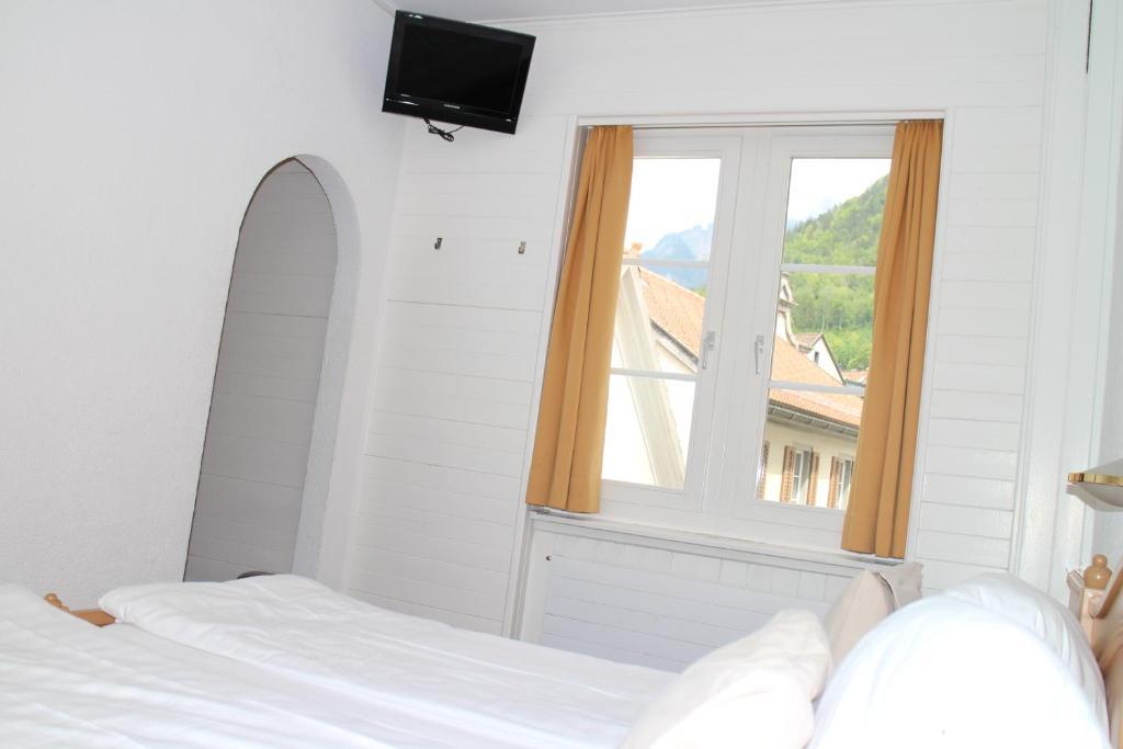 Zunfthaus Zur Rebleuten Chur Ruang foto