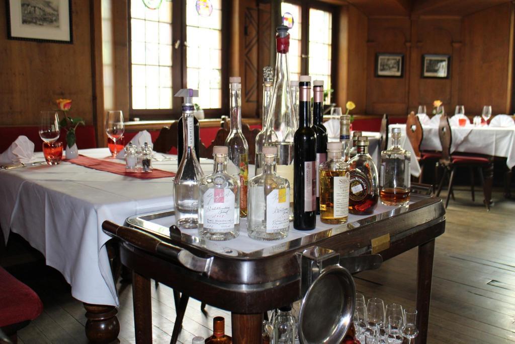 Zunfthaus Zur Rebleuten Chur Bagian luar foto
