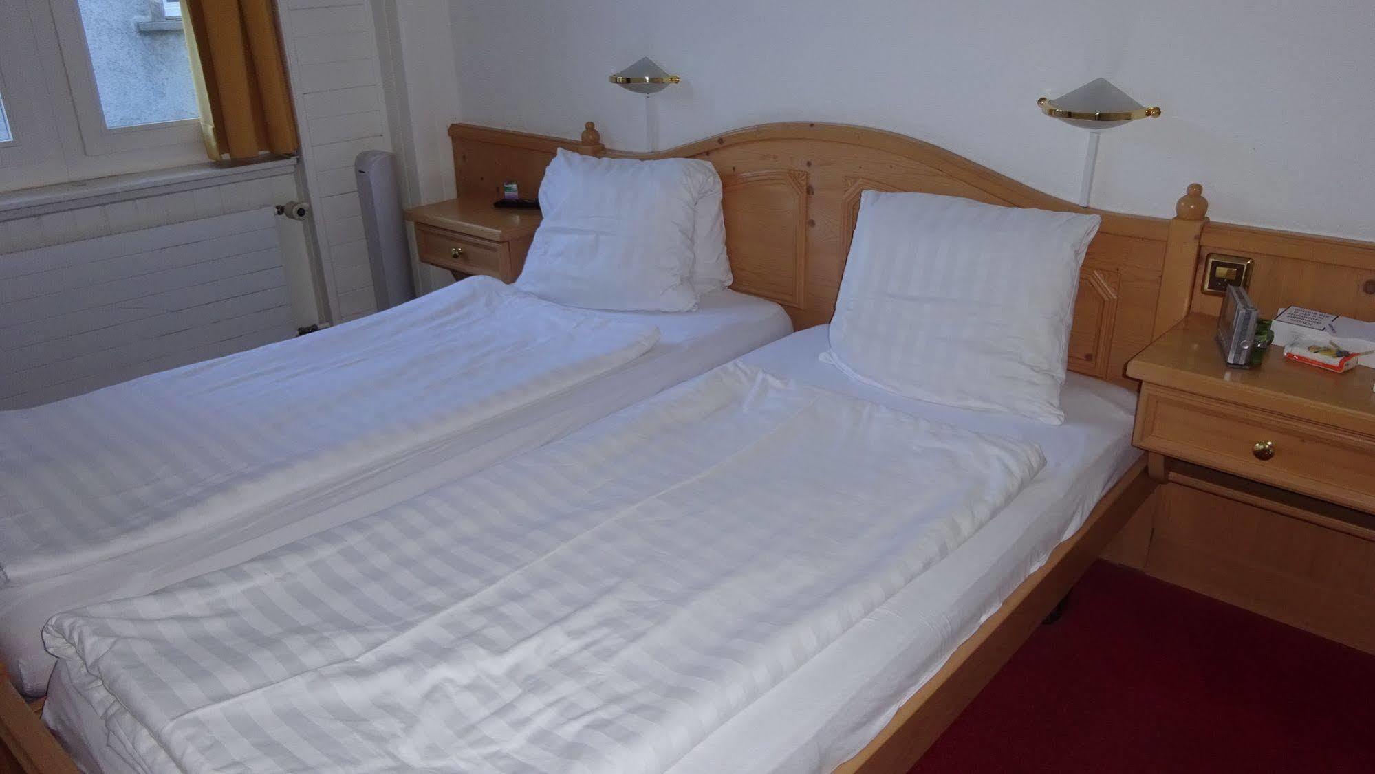 Zunfthaus Zur Rebleuten Chur Bagian luar foto