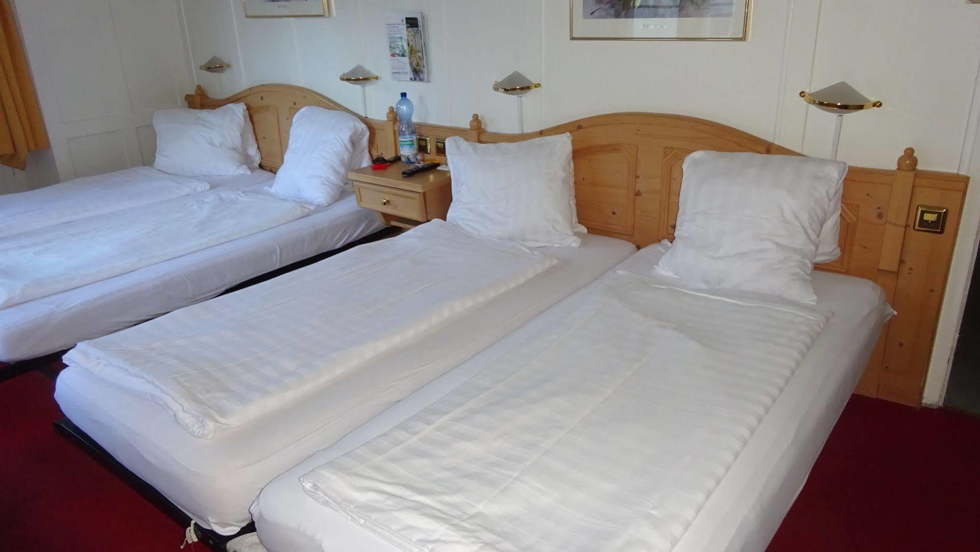 Zunfthaus Zur Rebleuten Chur Bagian luar foto