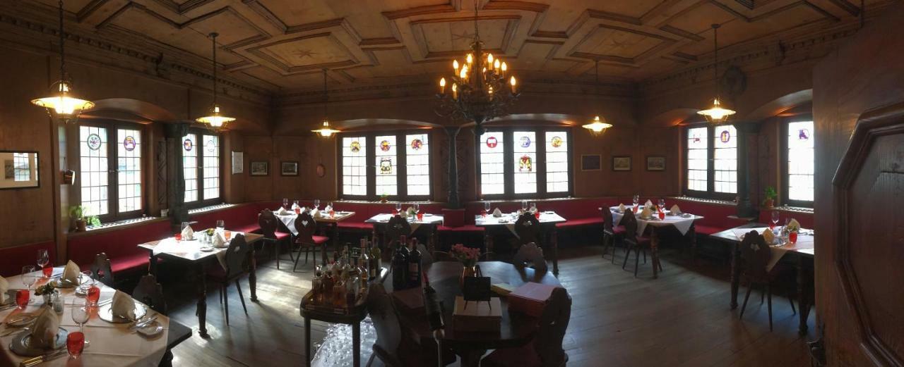 Zunfthaus Zur Rebleuten Chur Bagian luar foto